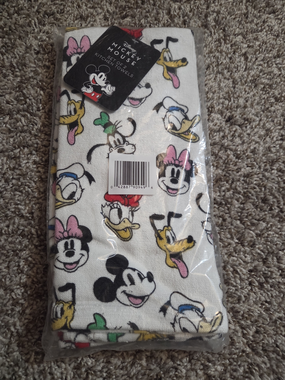 Disney White Kitchen Towels with Multicolor Mickey & Friends Faces